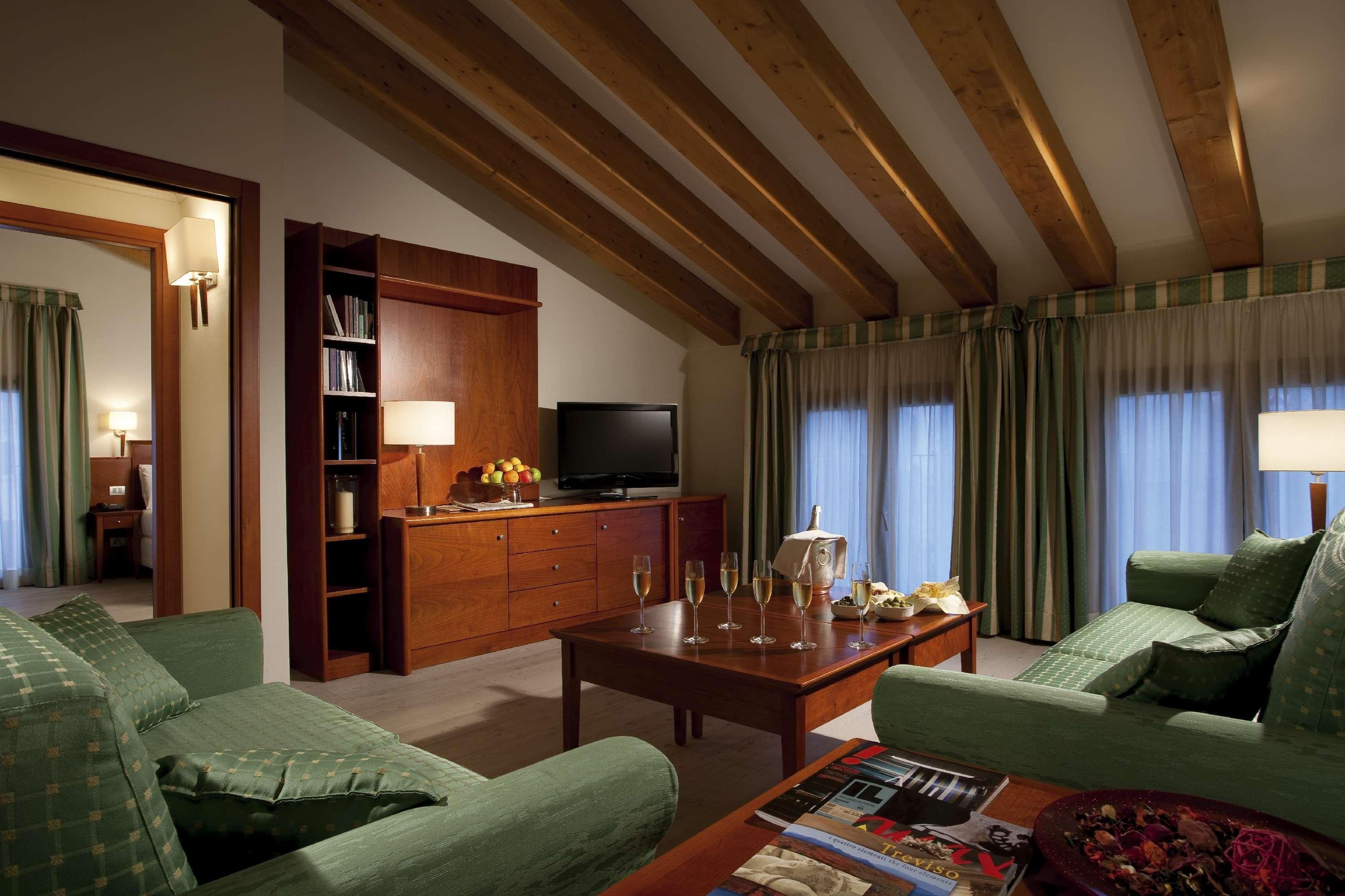 Best Western Titian Inn Hotel Treviso Silea Exteriör bild