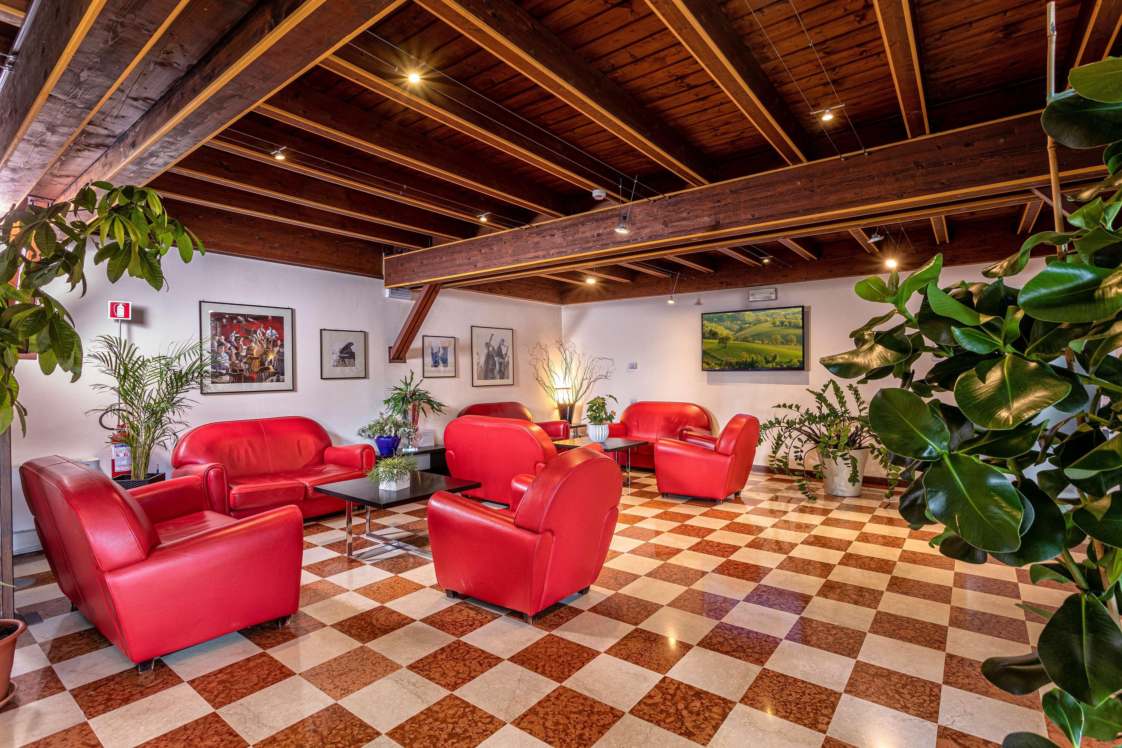 Best Western Titian Inn Hotel Treviso Silea Exteriör bild